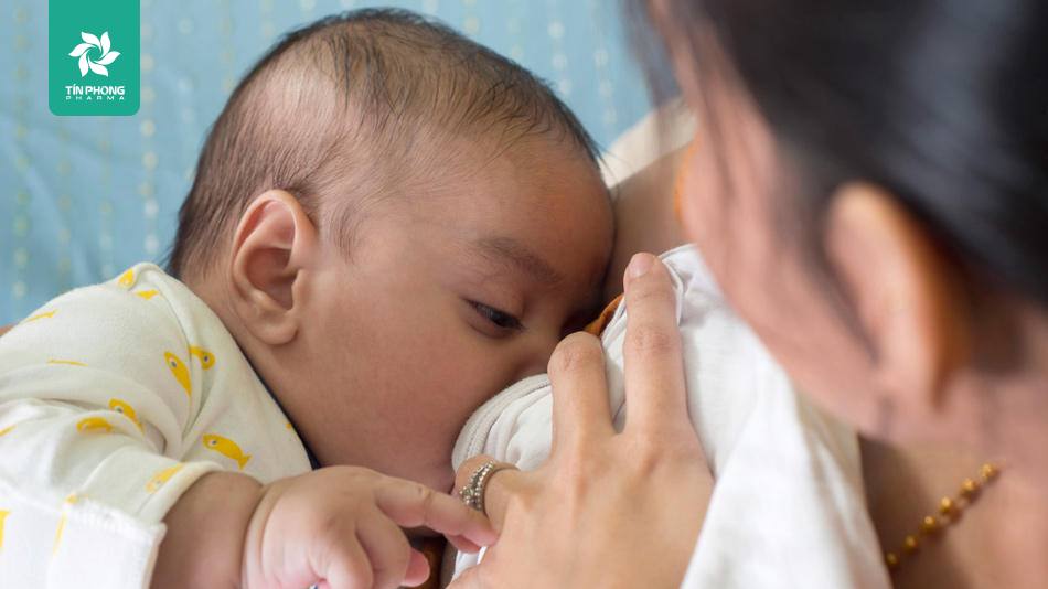 Sữa mẹ rất quan trọng đối với trẻ sinh non, trẻ sinh thiếu tháng
