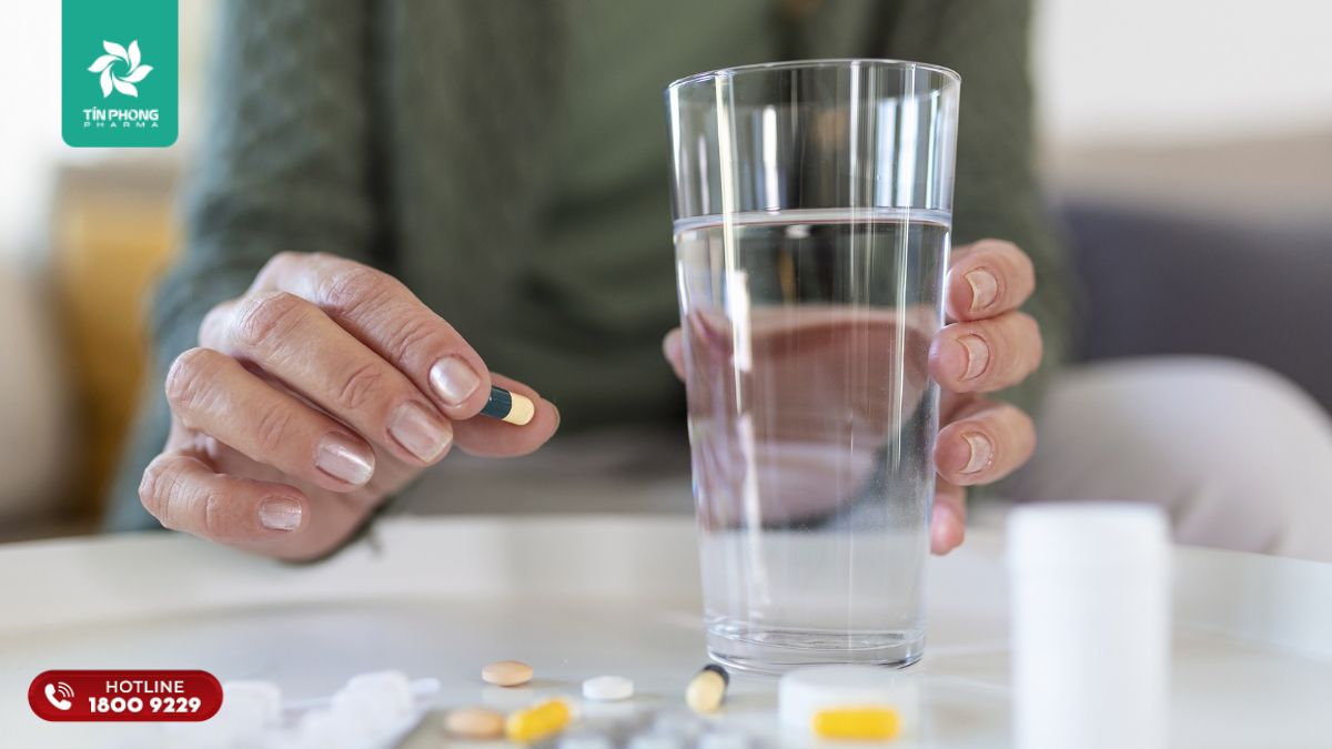 Sử dụng thuốc kháng sinh có thể gây mất cân bằng pH âm đạo